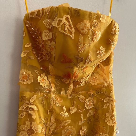 Dress The Revolution| NWT Romantic Sleeveless Mini Beaded Dress - Picture 6 of 8